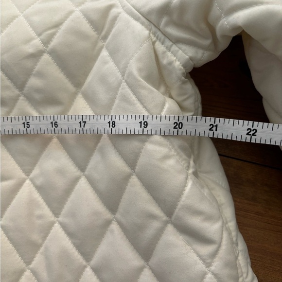 Quilted Barn Style Jacket, Large - Picture 5 of 7